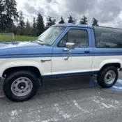 1987 Ford Bronco II SUV Blue