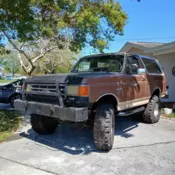 1987 Ford Bronco SUV Brown U100