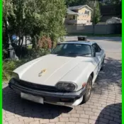 1987 Jaguar XJ-Series  5.3L V12 24V 29,305 Miles Sunroof