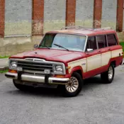 1987 Jeep Grand Wagoneer 4x4. 1-Owner. Original paint. Survivor car. Rare color.
