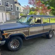 1987 Jeep Grand Wagoneer SUV Blue