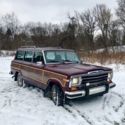 1987 Jeep Grand Wagoneer w/ 5.9L 360 V-8 engine with approximately 105,211 miles