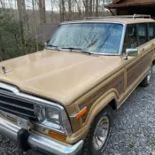 1987 Jeep Wagoneer Brown