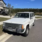 1987 Jeep Wagoneer SUV White LIMITED