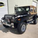 1987 Jeep Wrangler 4WD  A/C 4.2L Winch Graphics 2 Tops lots of upgrades
