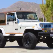 1987 JEEP YJ WRANGLER LAREDO AUTOMATIC 4X4 RUST FREE CALIFORNIA JEEP FULLY LOAD