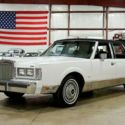 1987 Lincoln Town Car  99012 Miles White Sedan 5.0L V8 Automatic