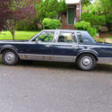 1987 Lincoln Town Car Signature Sedan 5.0L.   30 Day Tag Available
