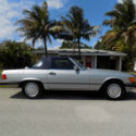 1987 Mercedes 560 sl. Only 60 k miles. Beautiful color combination. Serviced