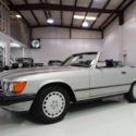 1987 Mercedes-Benz 560SL Roadster | Long-term ownership | Original interior
