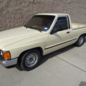 1987 Toyota 22R Pickup Truck Clean Rare Runs amazing!! mostly Original Rust Free