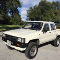 1987 Toyota Hilux / Tacoma  2.4L Diesel engene  Pickup  4x4   NO RESERVE