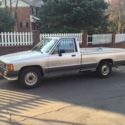 1987 Toyota Pickup 2D Long Bed RWD