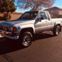 1987 toyota pickup 4x4 sr5 xtra cab