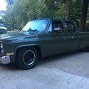 1988 Chevrolet R20 Pickup Green RWD Automatic