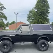 1988 Dodge Ramcharger SUV Black AW-100
