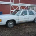 1988 Ford Crown Victoria LTD -- white w/ gray plush interior. NOT RUNNING