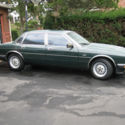 1988 jaguar W/xtra motor/trans  for parts