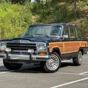 1988 Jeep Grand Wagoneer LOW MILES!!!