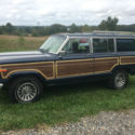 1988 JEEP WAGONEER V8 with AUTO TRANSMISSON 4WD