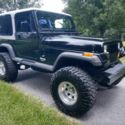 1988 Jeep Wrangler YJ 4.2 5 spd Big Tires Lifted and Nice SELLING AT NO RESERVE