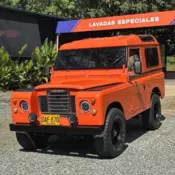 1988 Land Rover Series III Santana 90