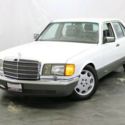 1988 Mercedes-Benz 560 Series 560SEL / 5.6L V8 Engine / Auto 4 Speed Trans / Rea