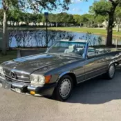 1988 Mercedes-Benz 560 SL investment grade 2 owner