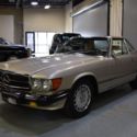 1988 Mercedes-Benz 560SL Roadster CLASSIC R107 in Smoke Silver with Creme Beige