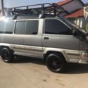 1988 Toyota Van 4x4 Turbo Diesel Speed 2 vans 1excellent condition 1 for parts