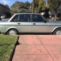 1988 Volvo 240 DL!!! Silver/green, original paint