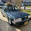 1988 Volvo 245 Wagon Green RWD Automatic GL