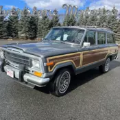 1989 Blue 4X4 Wagoneer Excellent Driver 2 Owner