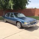 1989 Cadillac Fleetwood Sedan 4 door - Blue