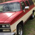 1989 Chevrolet  Suburban Tailgate Fire Red/Mojave Beige 4Spd Auto Trans w OD