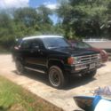 1989 First Generation Toyota 4runner 4x4 with Removable Top