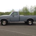 1989 Ford F-250 7.3 Liter International IDI Diesel Regular single cab w/ 8 foot