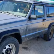 1989 jeep cherokee xj. 2 dr 4x4 4.0 l six with 5 speed OD transmission