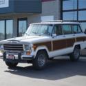 1989 Jeep Grand Wagoneer  141,890 Miles White  8 Cylinder Engine 5.9L/360 3-Spee
