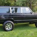 1989 Jeep Grand Wagoneer Chip Foose signed this Jeep