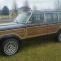 1989 Jeep Grand Wagoneer Sport Utility 4-Door 5.9L 360 Leather Interior & Loaded