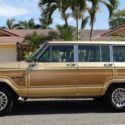 1989 JEEP GRAND WAGONEER TWO OWNER IN GREAT CONDITION AND A COLLECTIBLE CLASSIC