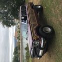 1989 Jeep Grand Wagoneer very clean -Look!!!
