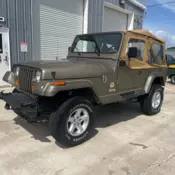 1989 Jeep Wrangler  Sahara 4x4 4.2 Liter Gold