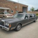 1989 Lincoln Town Car Limo
