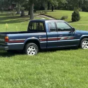 1989 Mazda B2200 Pickup Blue CAB PLUS