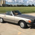 1989 Mercedes 560SL   R107 (No Reseve)