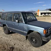 1989 Mitsubishi Montero SUV Blue 5 Speed Transmission