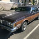 1989 Olds Custom Cruiser ltd 9 passenger wood grain runs and drives great 77k
