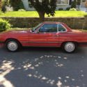 1989 Red Hard Top Convertible Mercedes Benz 560sl, only 58,000 Miles! 2nd owner
